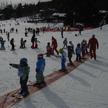 Front Ski Slope Chamonix Apartment Bagian luar foto