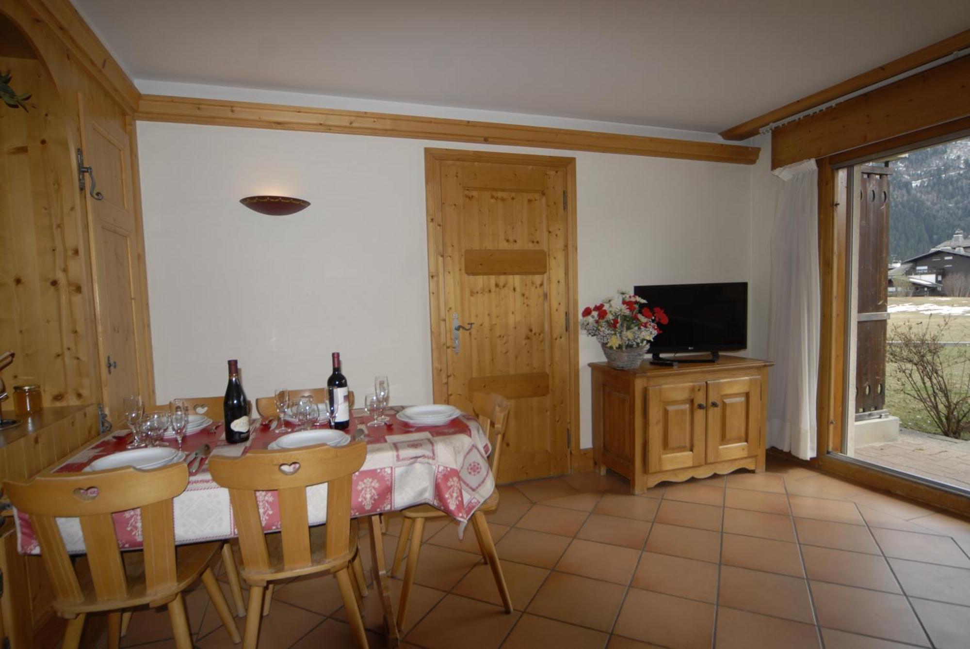 Front Ski Slope Chamonix Apartment Bagian luar foto