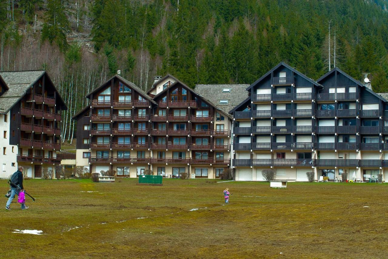 Front Ski Slope Chamonix Apartment Bagian luar foto